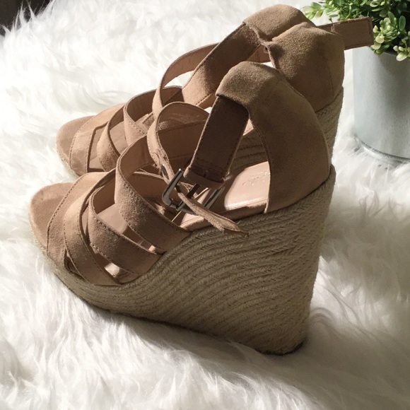 Mossimo tan espadrilles 9 - Picture 4 of 7